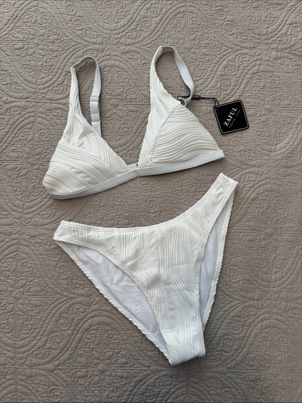 Zaful White Ribbed Triangle Bikini Set
